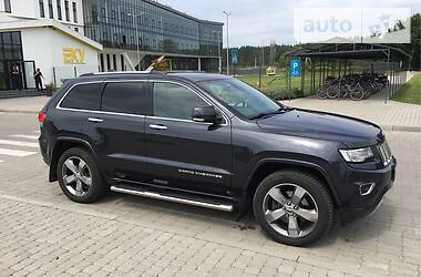 Позашляховик / Кросовер Jeep Grand Cherokee 2013 в 