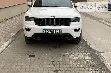 Внедорожник / Кроссовер Jeep Grand Cherokee 2016 в Чорткове