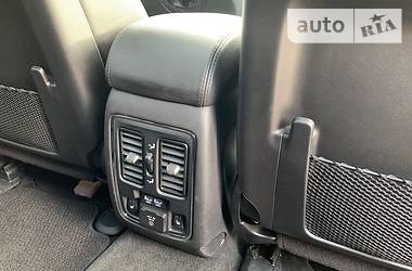 Позашляховик / Кросовер Jeep Grand Cherokee 2014 в 