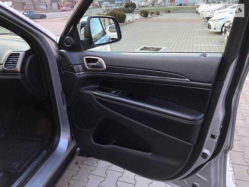 Позашляховик / Кросовер Jeep Grand Cherokee 2017 в Хмельницькому