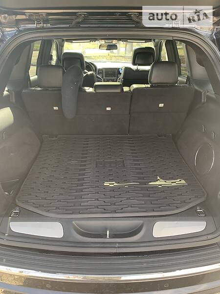 Позашляховик / Кросовер Jeep Grand Cherokee 2015 в Рівному