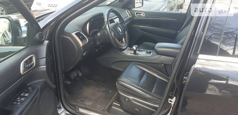 Внедорожник / Кроссовер Jeep Grand Cherokee 2015 в Кривом Роге
