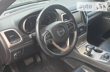 Позашляховик / Кросовер Jeep Grand Cherokee 2015 в 