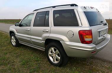 Позашляховик / Кросовер Jeep Grand Cherokee 2003 в 