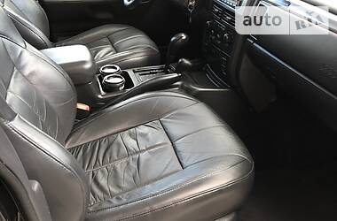 Внедорожник / Кроссовер Jeep Grand Cherokee 2004 в 