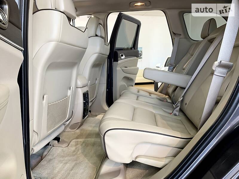 Позашляховик / Кросовер Jeep Grand Cherokee 2015 в Чернігові фото 40 Позашляховик / Кросовер Jeep Grand Cherokee 2015 в Чернігові