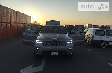 Внедорожник / Кроссовер Jeep Grand Cherokee 2018 в Кривом Роге