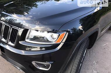 Внедорожник / Кроссовер Jeep Grand Cherokee 2015 в Житомире