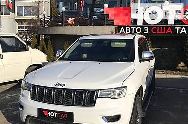 Внедорожник / Кроссовер Jeep Grand Cherokee 2017 в Черновцах