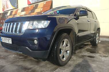 Позашляховик / Кросовер Jeep Grand Cherokee 2012 в Києві