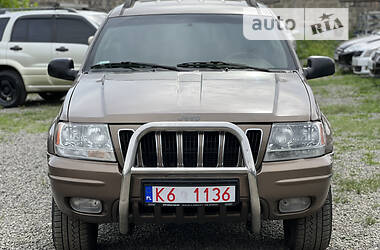 Внедорожник / Кроссовер Jeep Grand Cherokee 2003 в Хусте