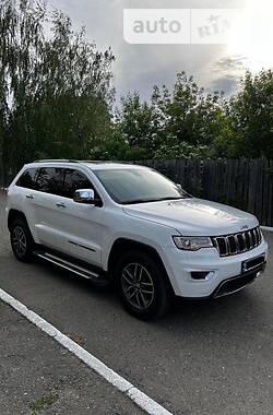 Позашляховик / Кросовер Jeep Grand Cherokee 2017 в Чернівцях