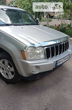 Внедорожник / Кроссовер Jeep Grand Cherokee 2005 в Подольске