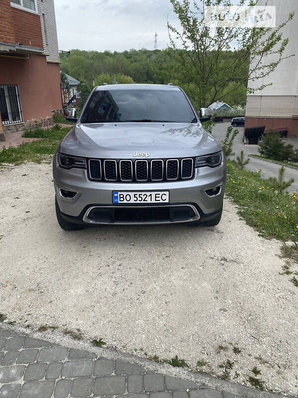Внедорожник / Кроссовер Jeep Grand Cherokee 2018 в Ровно