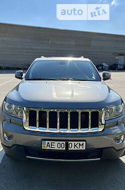 Внедорожник / Кроссовер Jeep Grand Cherokee 2011 в Днепре