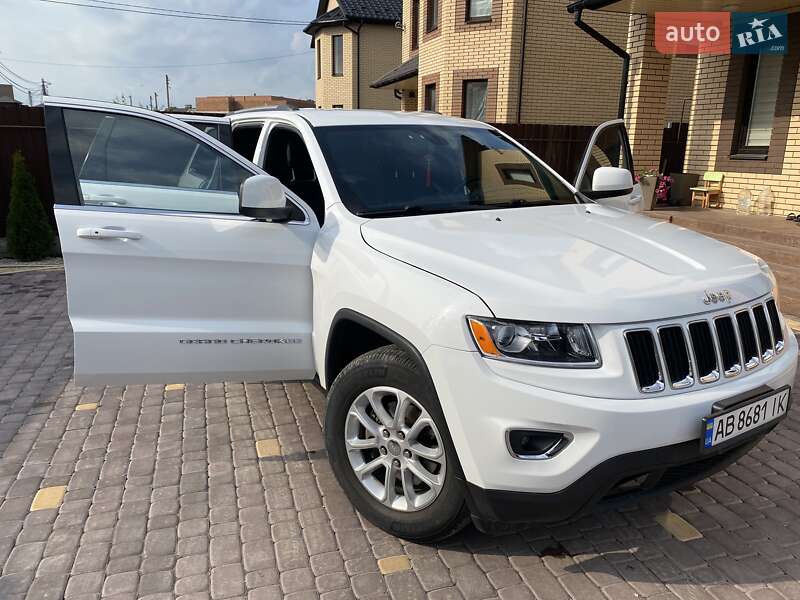 Внедорожник / Кроссовер Jeep Grand Cherokee 2016 в Виннице