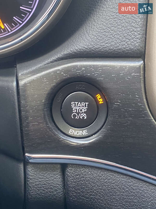 Позашляховик / Кросовер Jeep Grand Cherokee 2015 в Луцьку фото 22 Позашляховик / Кросовер Jeep Grand Cherokee 2015 в Луцьку