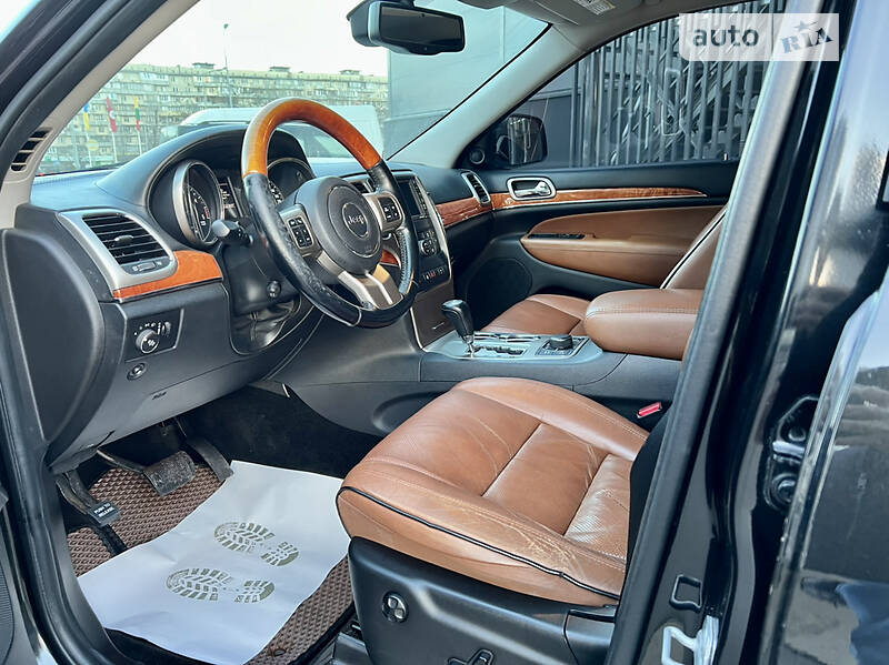 Позашляховик / Кросовер Jeep Grand Cherokee 2012 в Києві