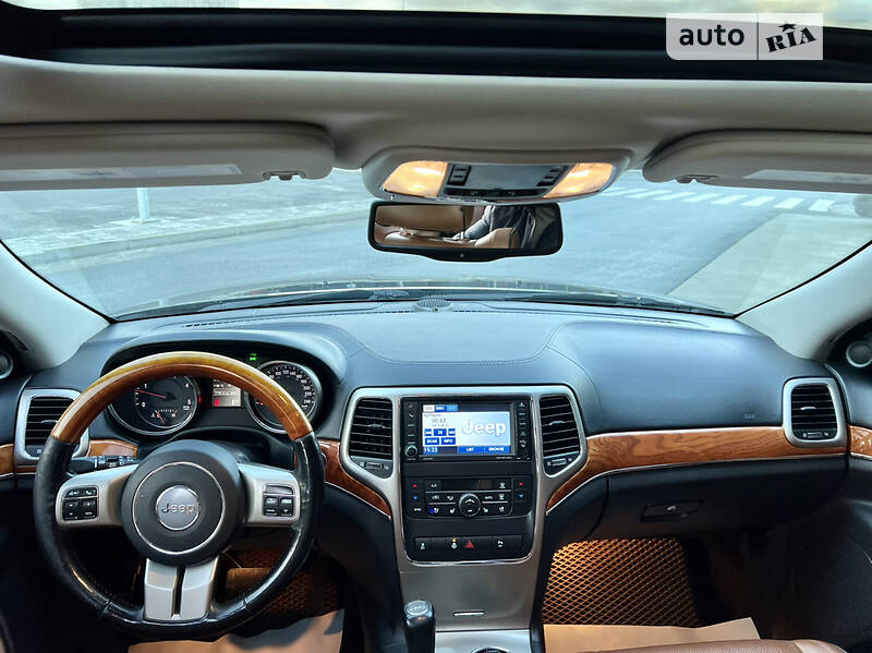 Позашляховик / Кросовер Jeep Grand Cherokee 2012 в Києві