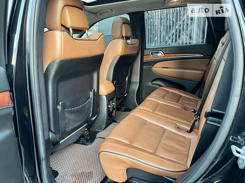 Позашляховик / Кросовер Jeep Grand Cherokee 2012 в Києві