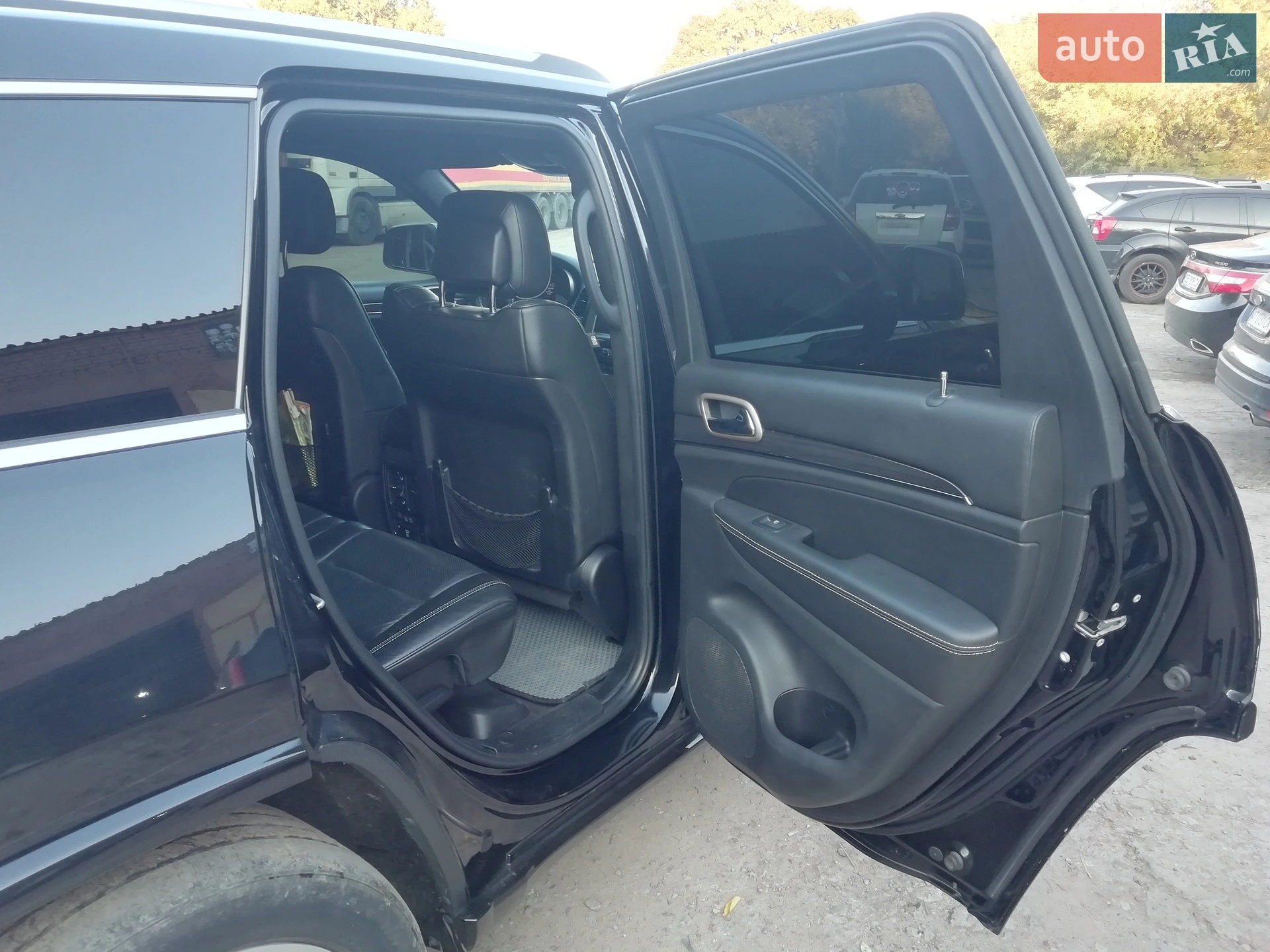 2017 Jeep Grand Cherokee - мініатюра 18