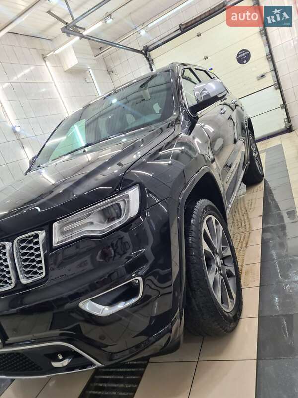 Внедорожник / Кроссовер Jeep Grand Cherokee 2017 в Ивано-Франковске фото 62 Внедорожник / Кроссовер Jeep Grand Cherokee 2017 в Ивано-Франковске