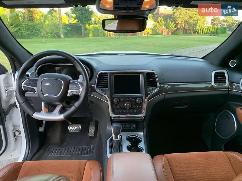 Внедорожник / Кроссовер Jeep Grand Cherokee 2018 в Киеве