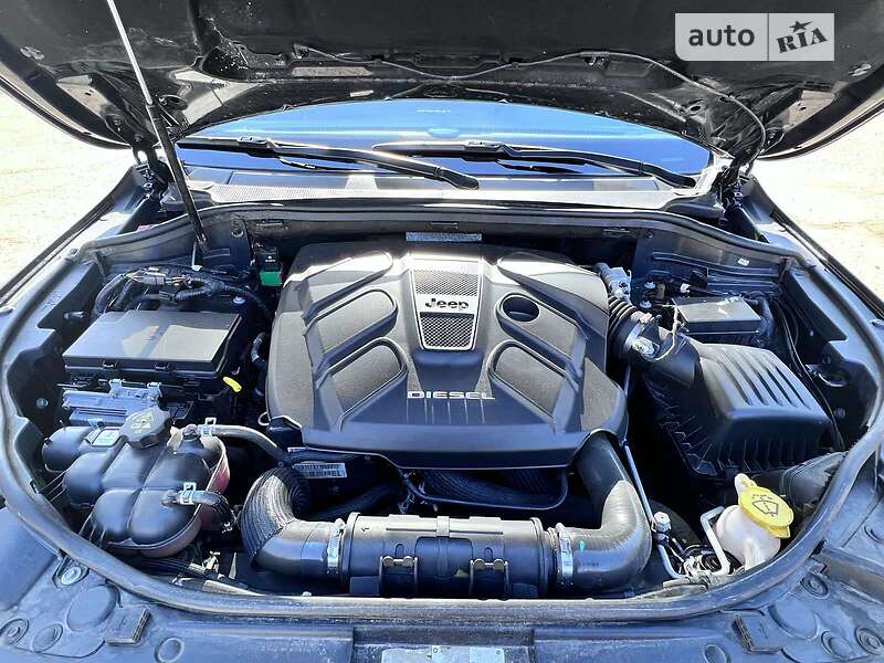 Внедорожник / Кроссовер Jeep Grand Cherokee 2018 в Одессе