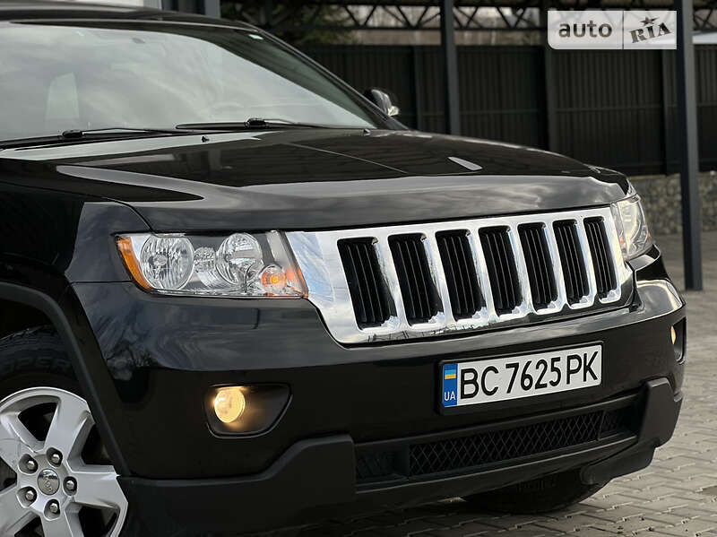 Внедорожник / Кроссовер Jeep Grand Cherokee 2010 в Коломые
