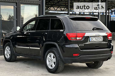 Внедорожник / Кроссовер Jeep Grand Cherokee 2010 в 