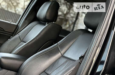 Внедорожник / Кроссовер Jeep Grand Cherokee 2010 в 