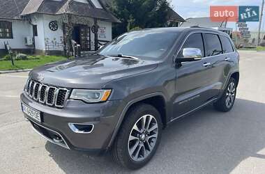 Позашляховик / Кросовер Jeep Grand Cherokee 2017 в Києві