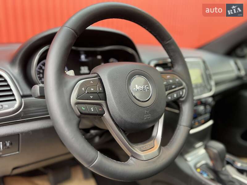 Внедорожник / Кроссовер Jeep Grand Cherokee 2019 в Одессе