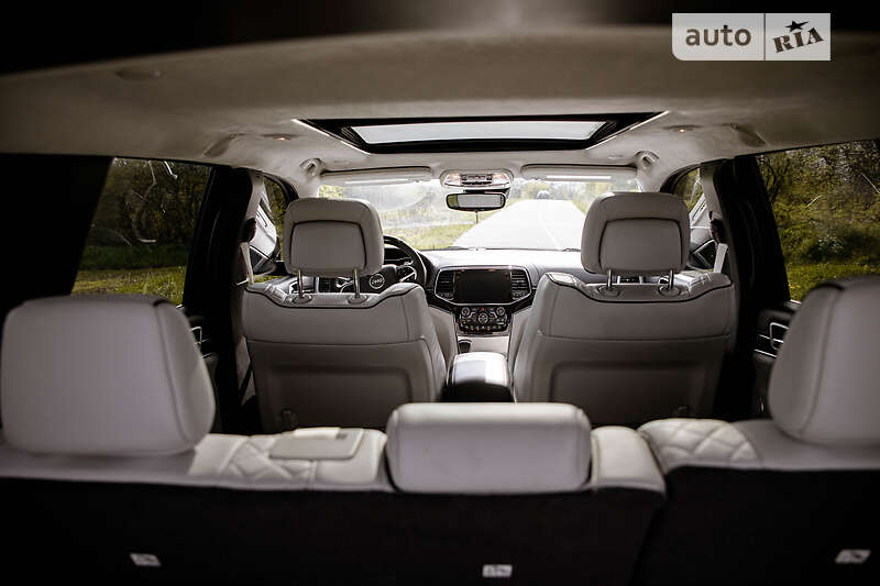 Внедорожник / Кроссовер Jeep Grand Cherokee 2019 в Самборе