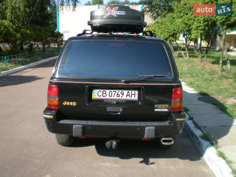 Внедорожник / Кроссовер Jeep Grand Cherokee 1993 в Чернигове