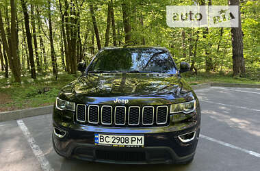 Внедорожник / Кроссовер Jeep Grand Cherokee 2016 в Львове