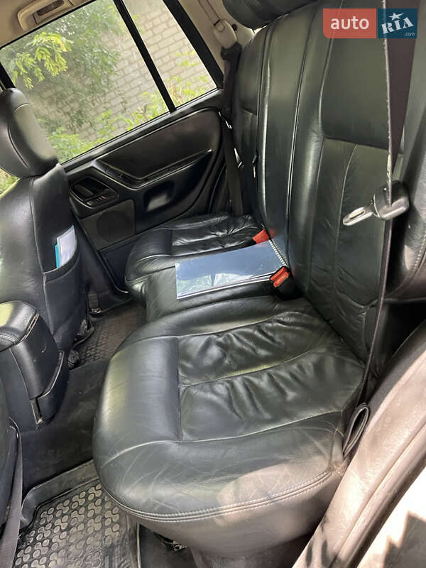 Позашляховик / Кросовер Jeep Grand Cherokee 2002 в Покровську фото 8 Позашляховик / Кросовер Jeep Grand Cherokee 2002 в Покровську
