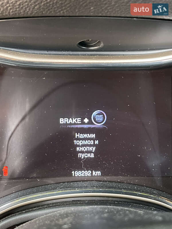 Позашляховик / Кросовер Jeep Grand Cherokee 2013 в Самборі