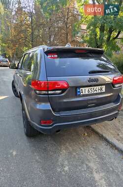 Внедорожник / Кроссовер Jeep Grand Cherokee 2015 в Киеве