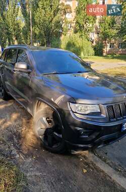 Внедорожник / Кроссовер Jeep Grand Cherokee 2015 в Киеве