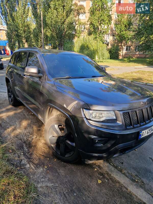 Внедорожник / Кроссовер Jeep Grand Cherokee 2015 в Киеве