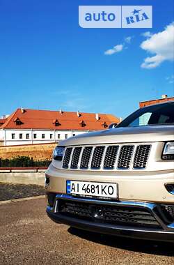 Внедорожник / Кроссовер Jeep Grand Cherokee 2013 в Ровно