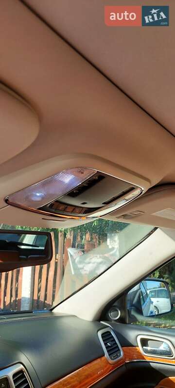 Внедорожник / Кроссовер Jeep Grand Cherokee 2012 в Хусте фото 7 Внедорожник / Кроссовер Jeep Grand Cherokee 2012 в Хусте