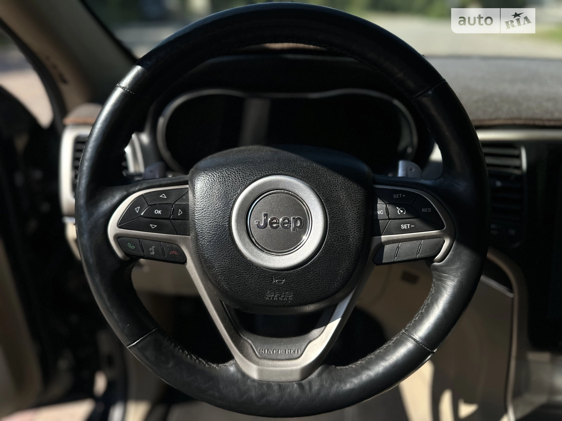 2014 Jeep Grand Cherokee - мініатюра 19