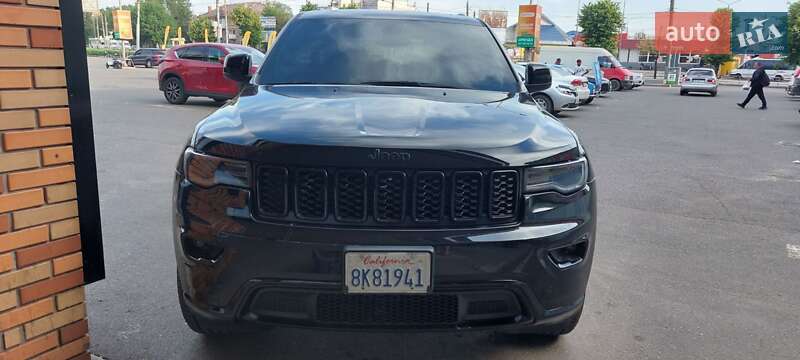 Внедорожник / Кроссовер Jeep Grand Cherokee 2020 в Кривом Роге