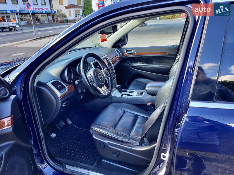 Внедорожник / Кроссовер Jeep Grand Cherokee 2012 в Луцке