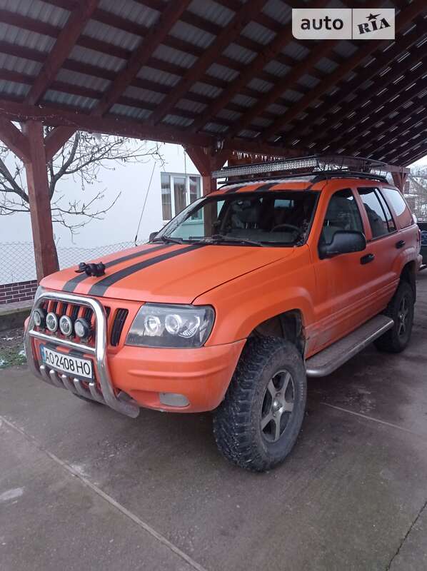 Внедорожник / Кроссовер Jeep Grand Cherokee 2000 в Тячеве