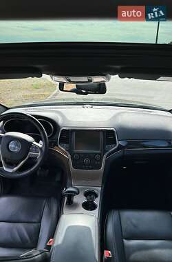 Внедорожник / Кроссовер Jeep Grand Cherokee 2015 в Одессе