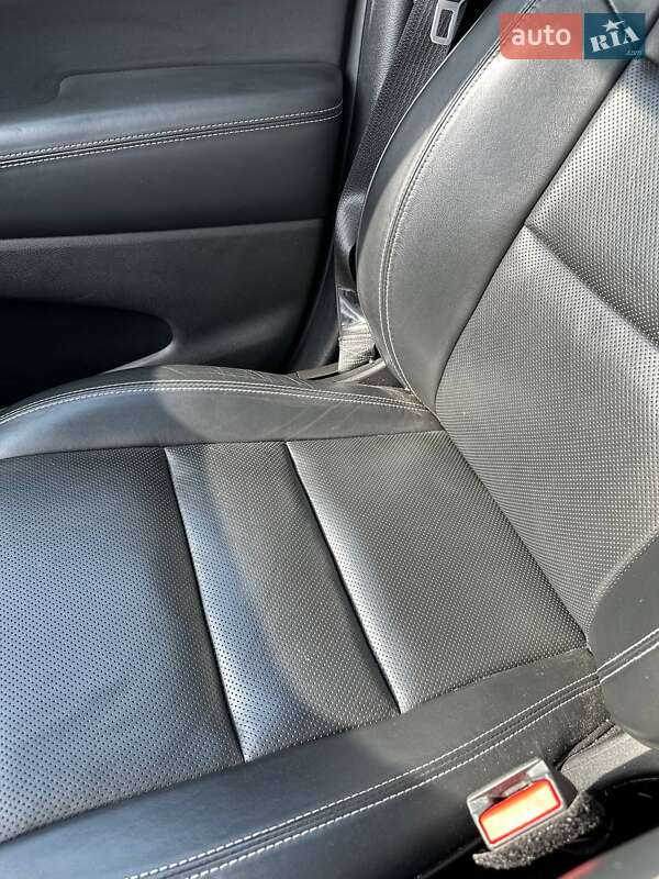 Внедорожник / Кроссовер Jeep Grand Cherokee 2015 в Одессе фото 43 Внедорожник / Кроссовер Jeep Grand Cherokee 2015 в Одессе