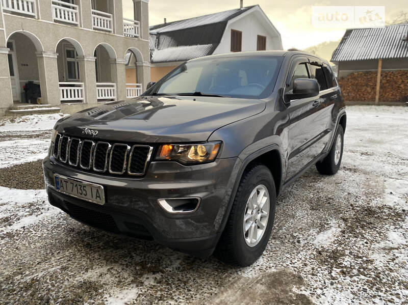 Внедорожник / Кроссовер Jeep Grand Cherokee 2019 в Косове